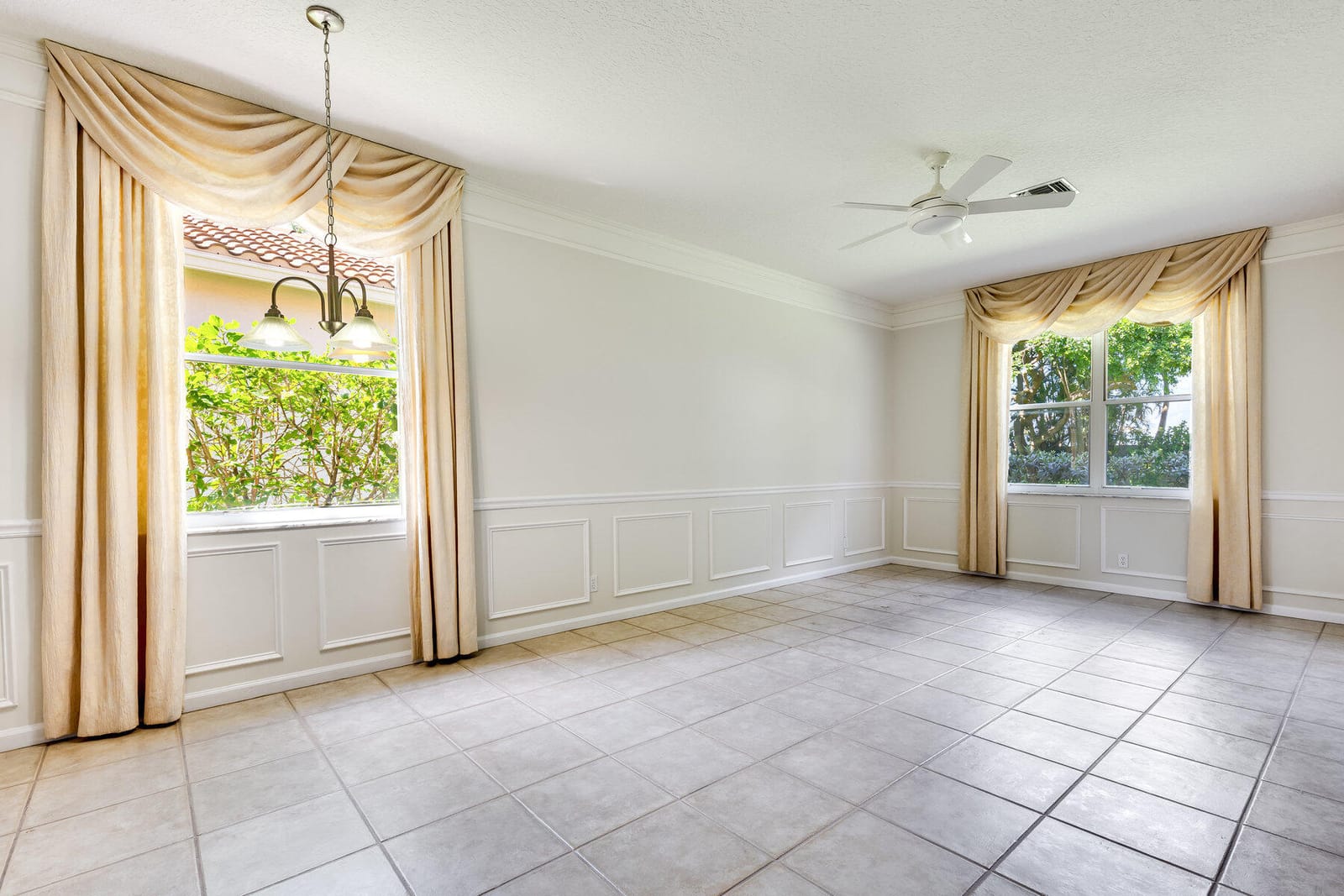 12908 Coral Lakes Drive — photo 7