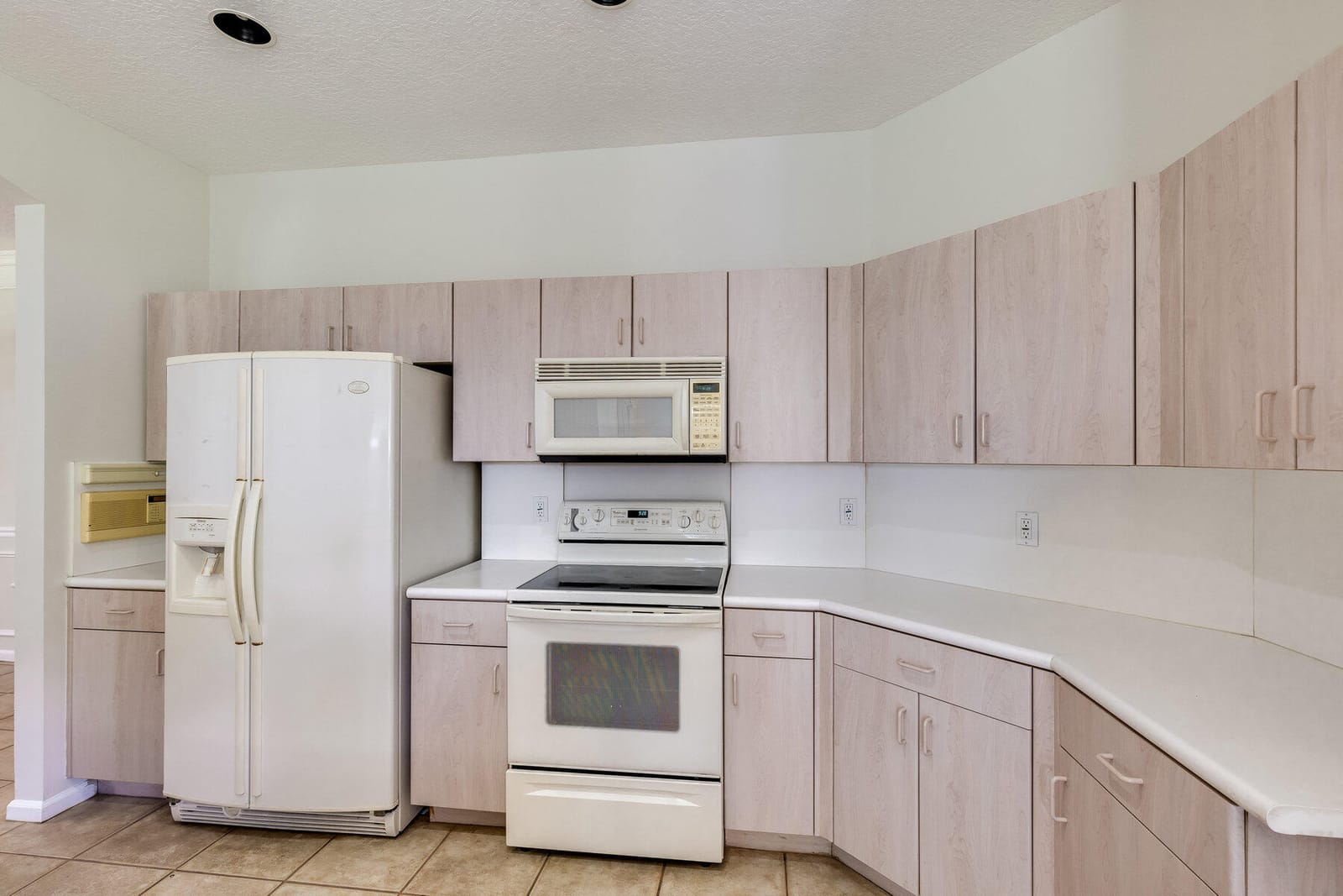 12908 Coral Lakes Drive — photo 10