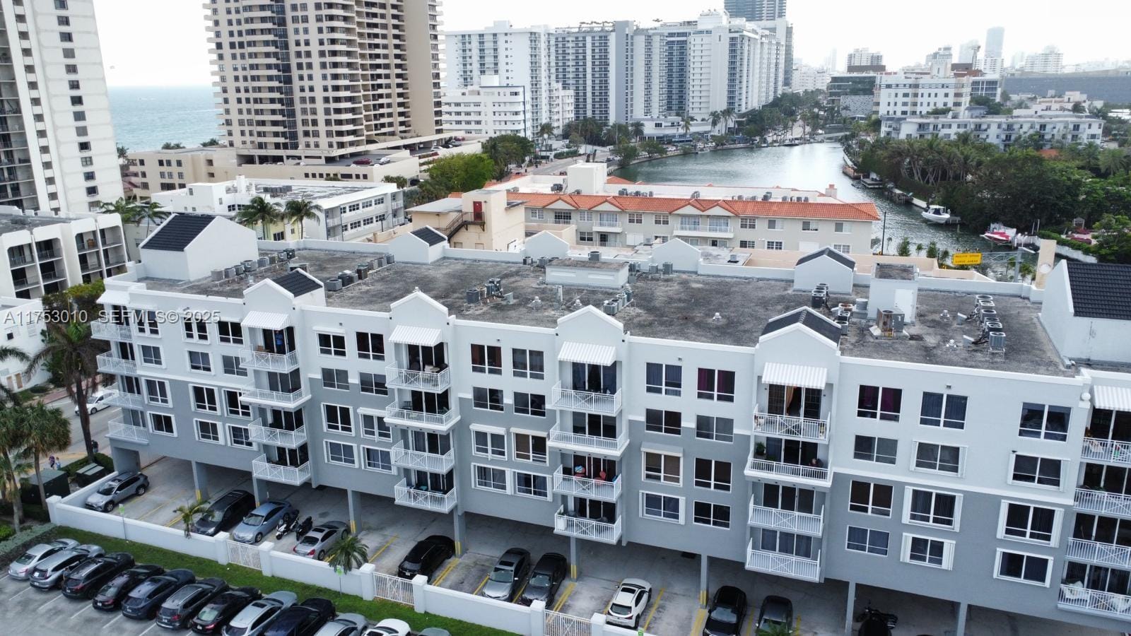 2642 Collins Avenue 506, Miami Beach, FL 33140 photo 9