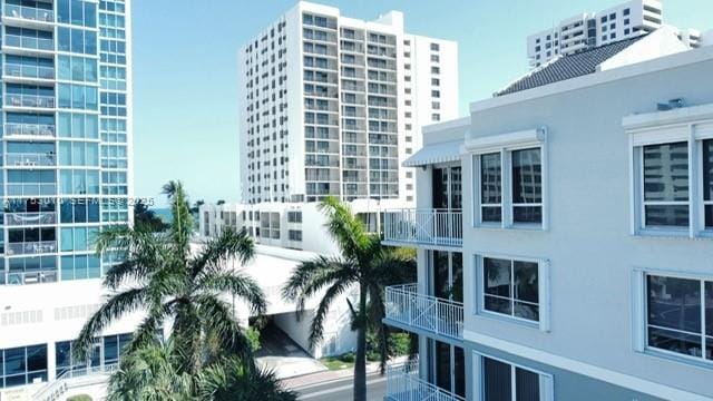 2642 Collins Avenue 506, Miami Beach, FL 33140 photo 10