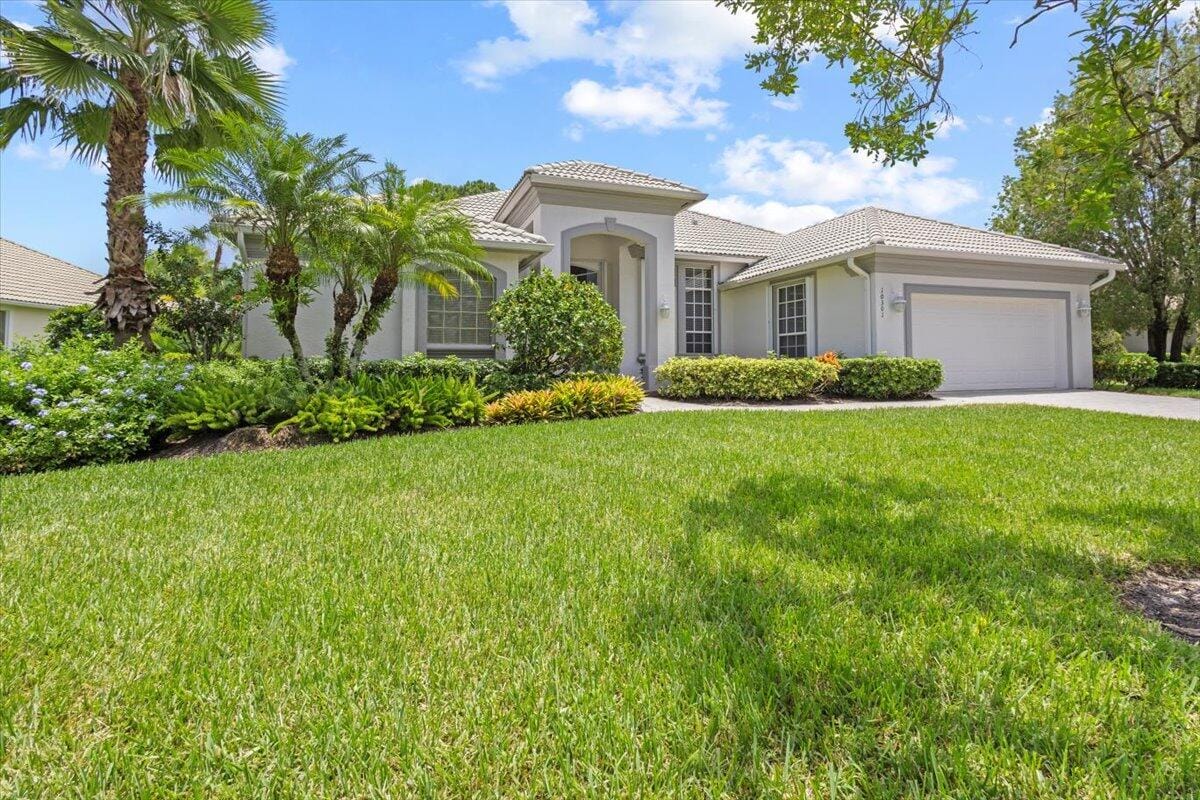 10301 Crosby Place, Port St. Lucie, FL 34986