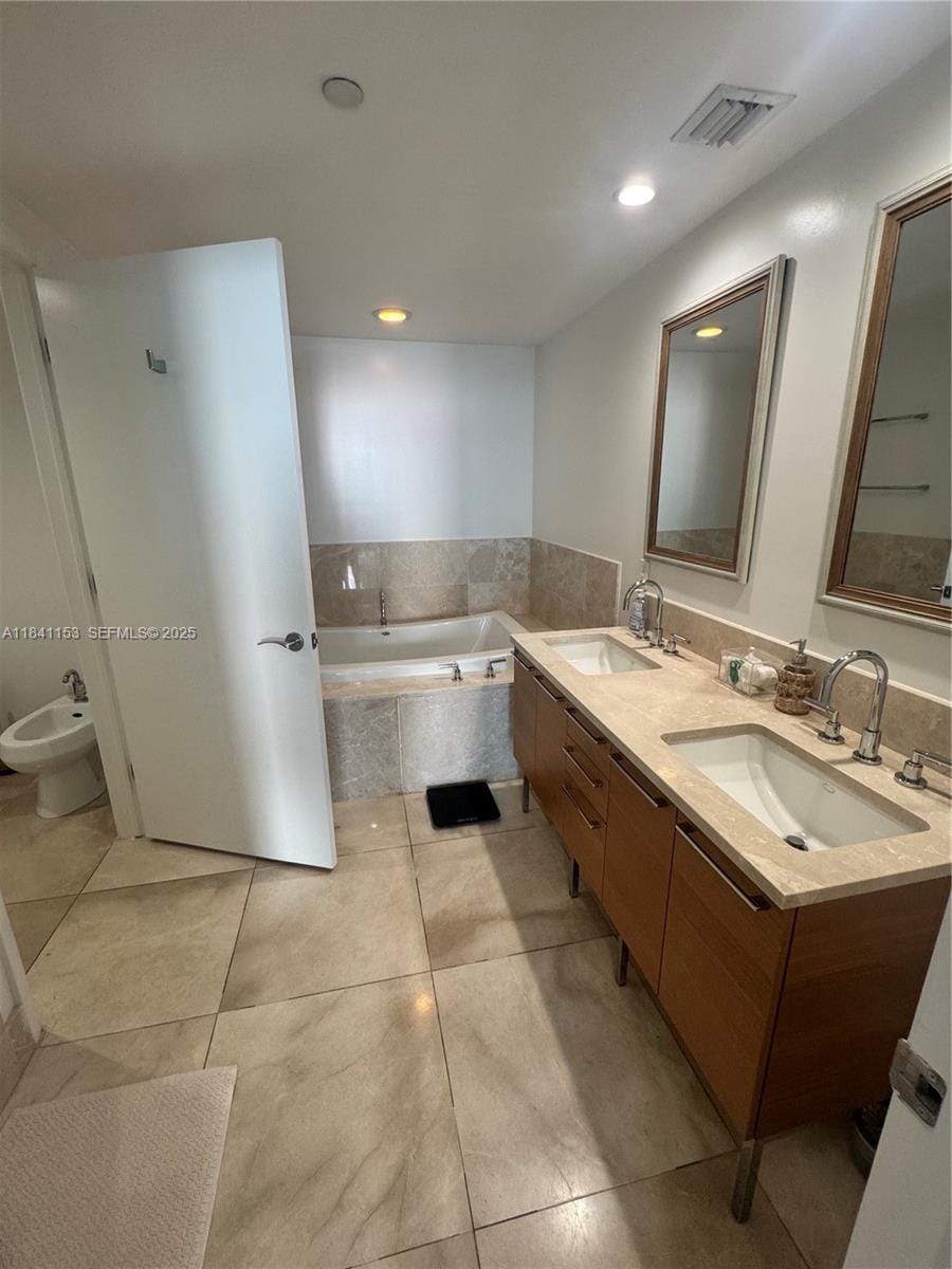 17001 Collins Avenue 1002 — photo 11