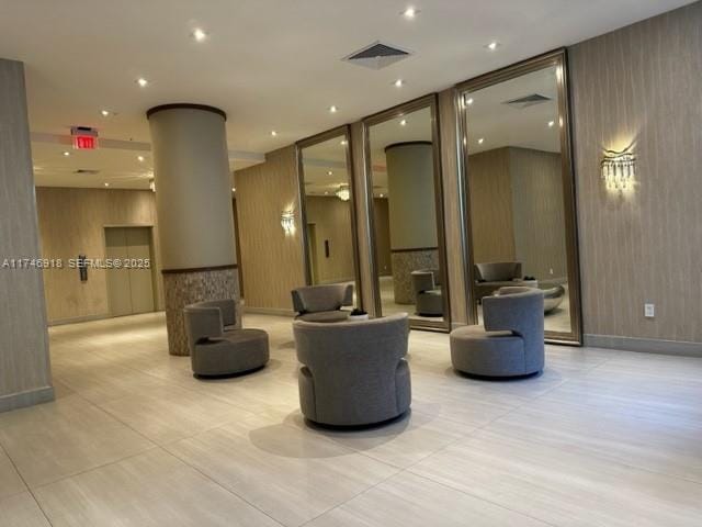 5401 Collins Avenue 628 — photo 10