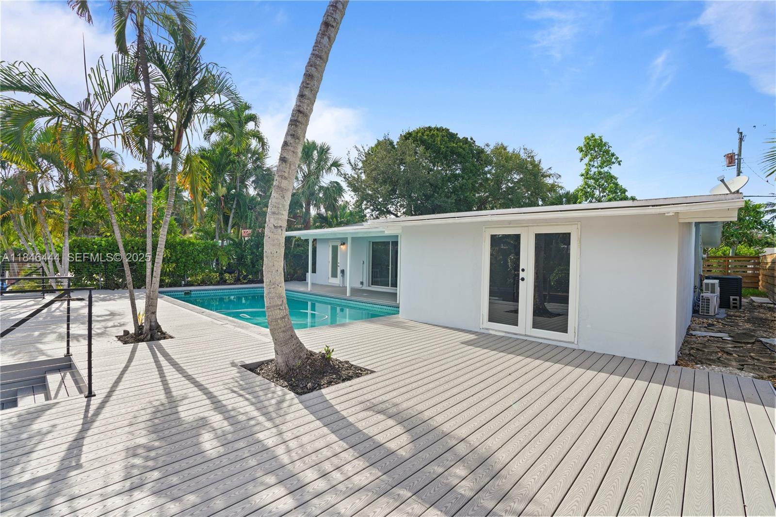 1724 SW 5th Street, Fort Lauderdale, FL 33312 photo 3