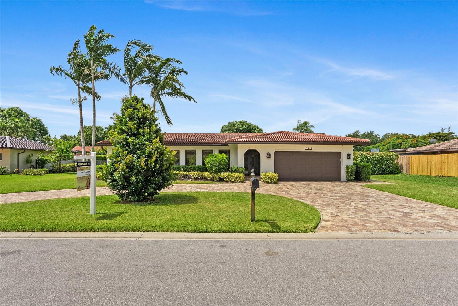 10344 NW 17th Street — photo 5
