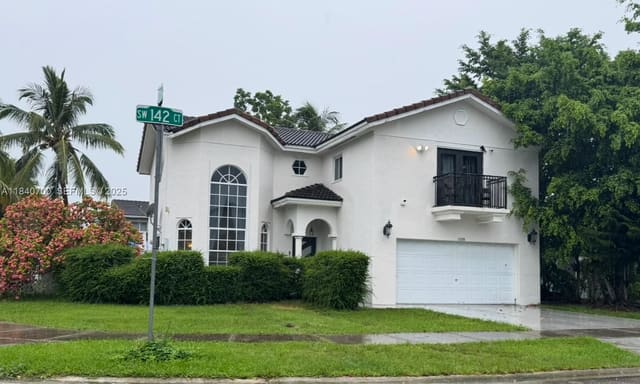 11724 SW 142nd Court, sold in Vanessa Ranch, Miami, FL