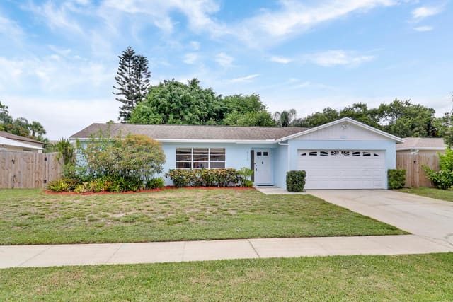 612 Oak Ter Terrace, Jupiter, FL 33458
