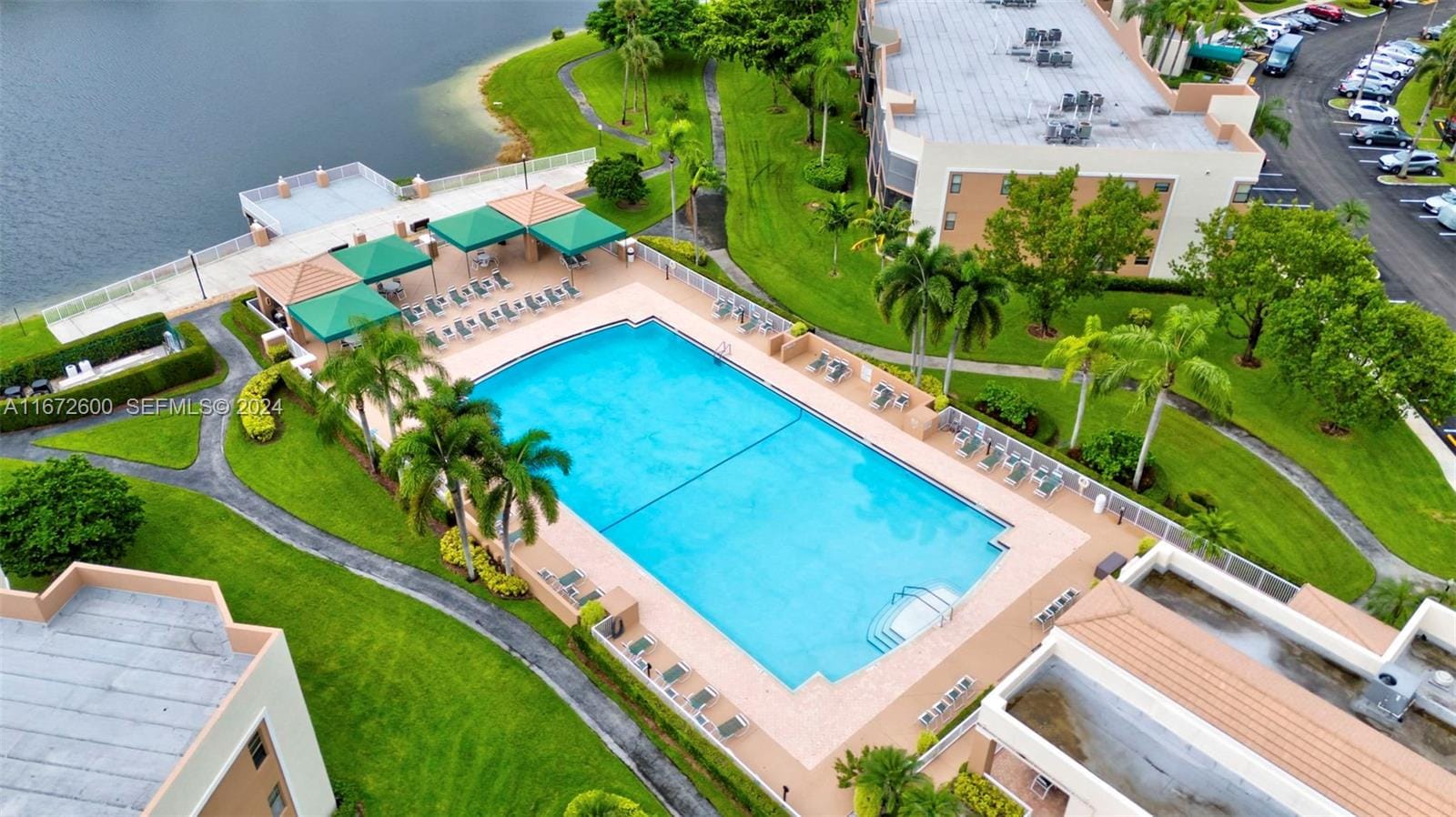 10568 E Clairmont Circle 303, Tamarac, FL 33321 photo 23