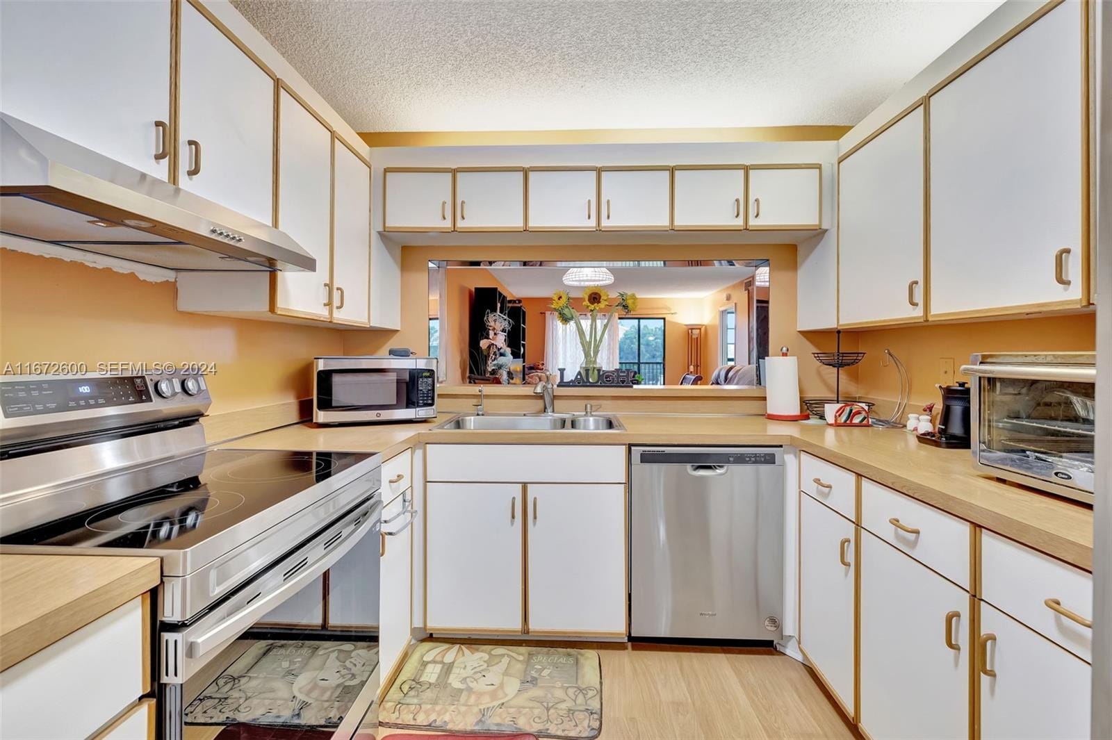 10568 E Clairmont Circle 303, Tamarac, FL 33321 photo 7