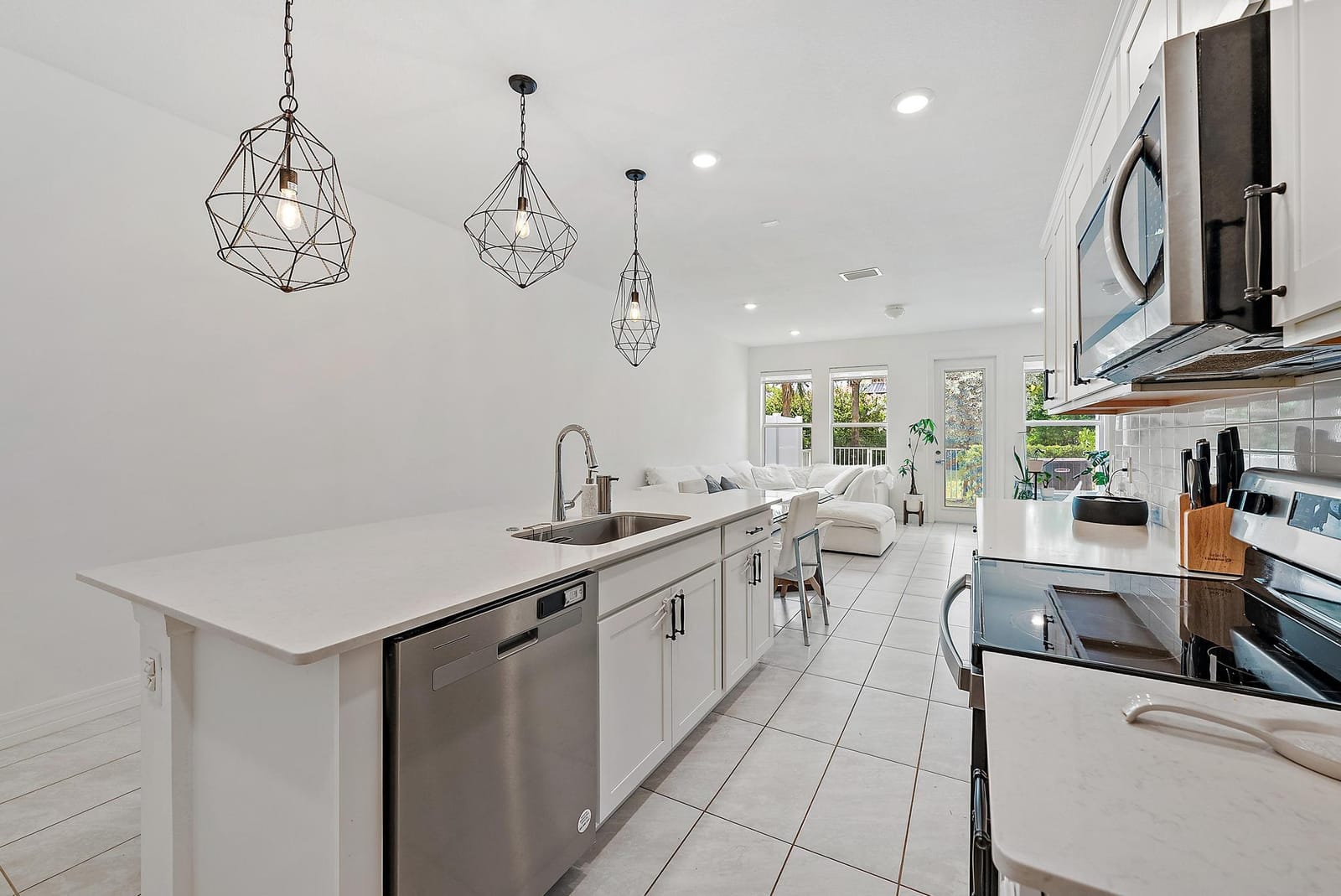 6173 Rancho Lane — photo 3