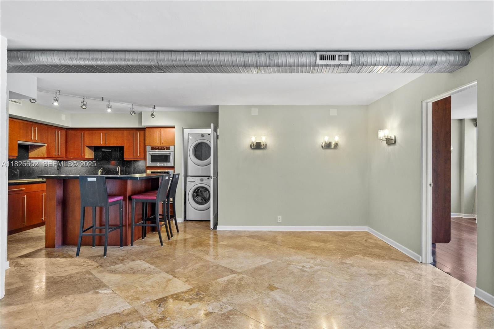 1901 Brickell Avenue B1713, Miami, FL 33129 photo 5