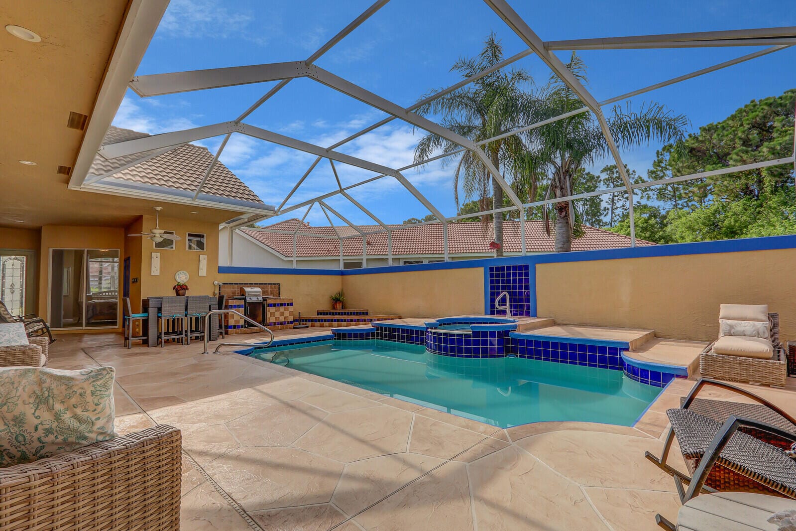 705 SW Andros Cove, Port St. Lucie, FL 34986