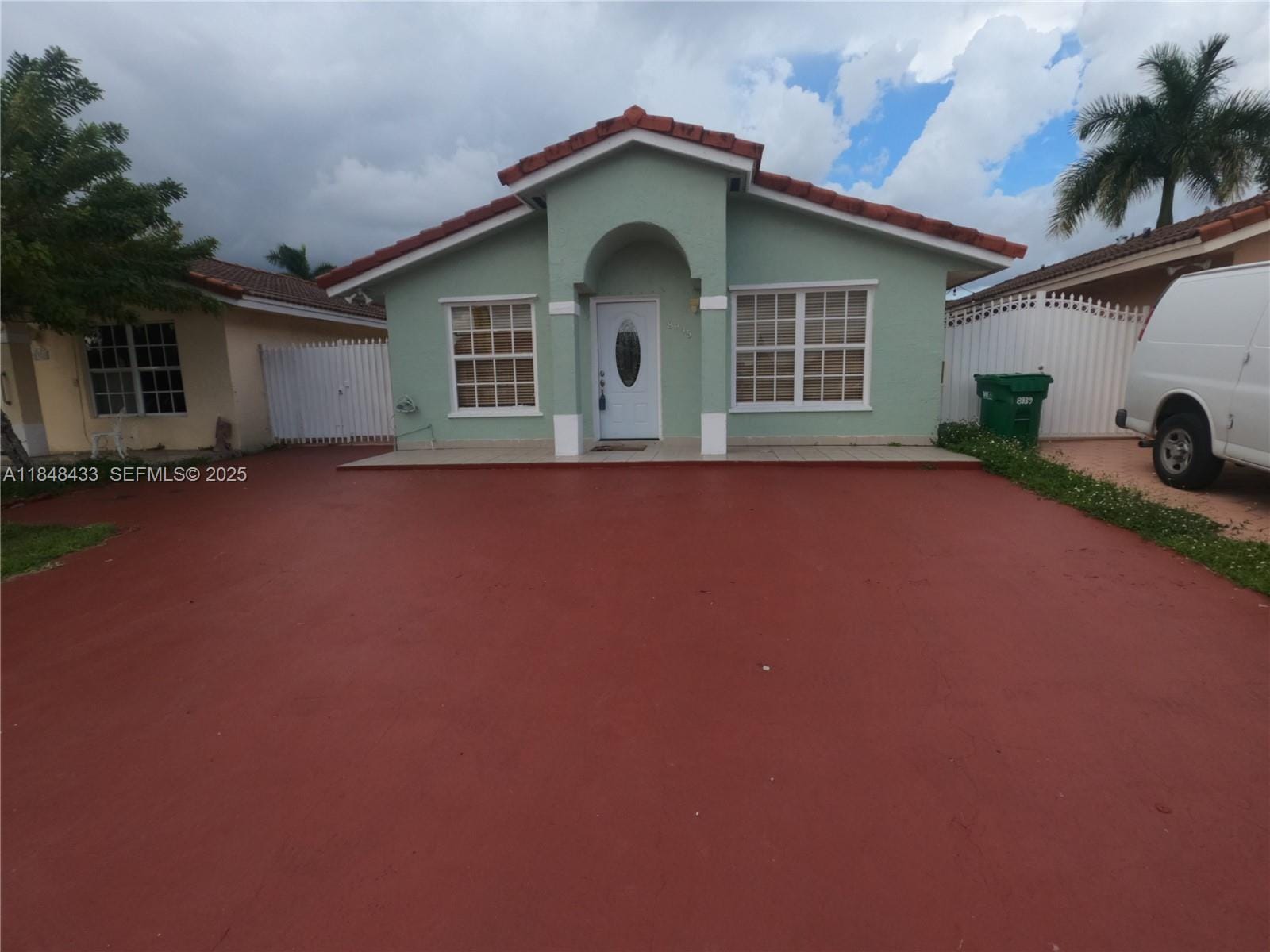 8945 NW 114th Street, Hialeah Gardens, FL 33018