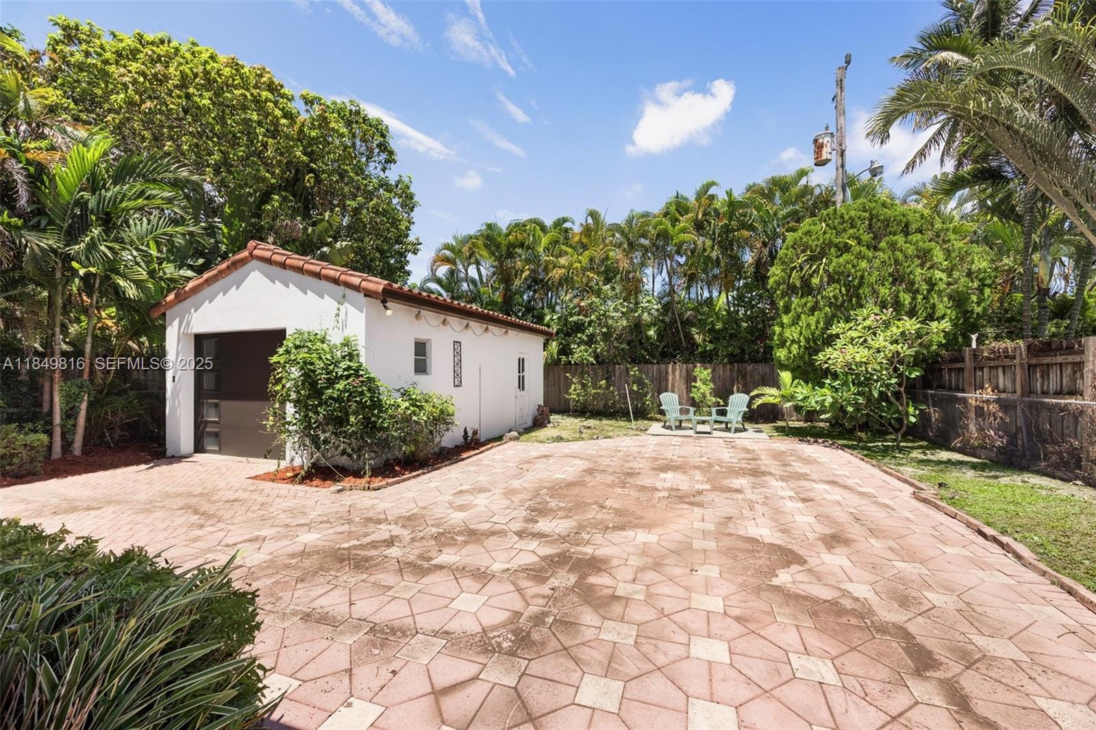 451 SW 25th Road, Miami, FL 33129 photo 12
