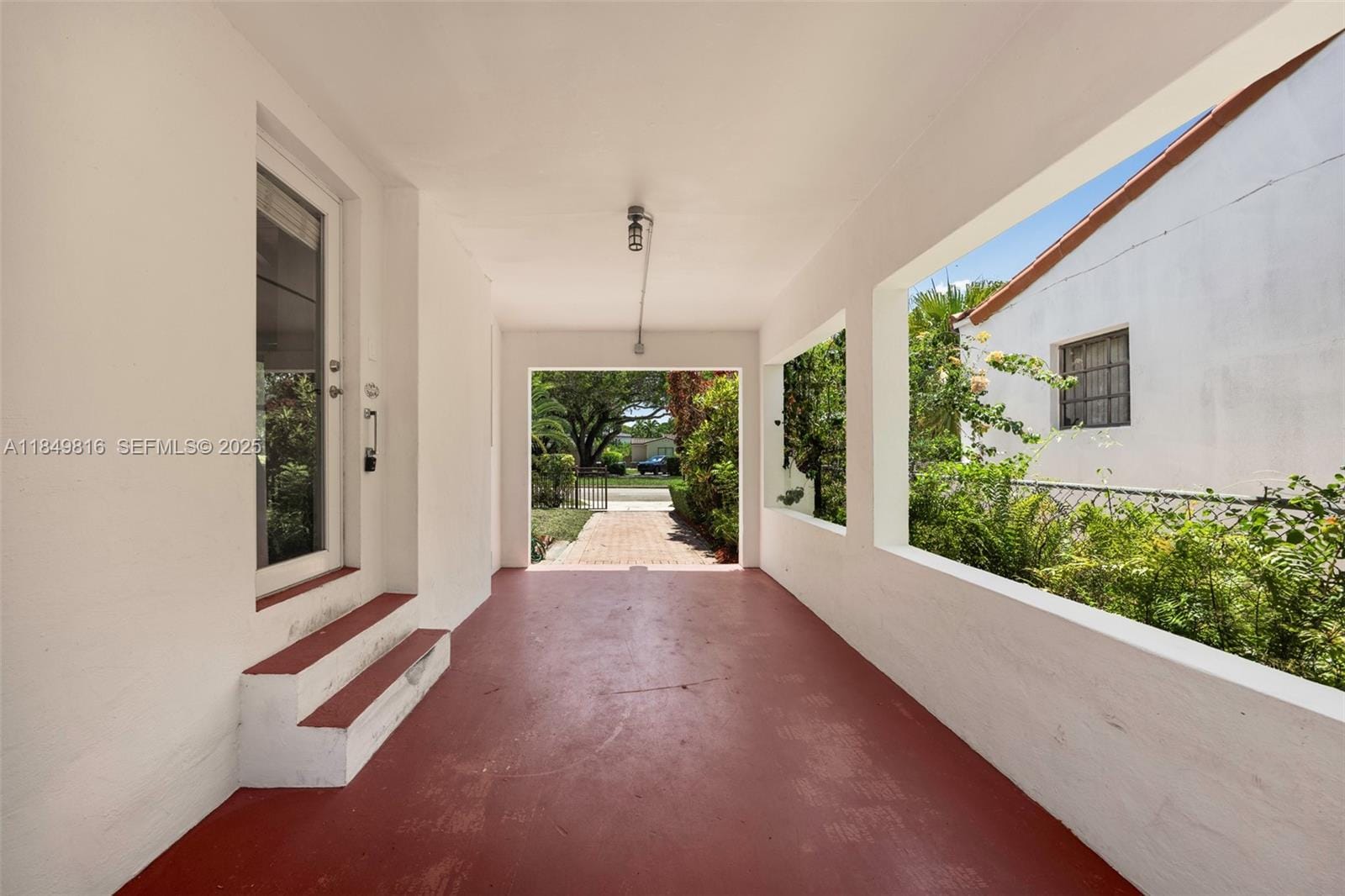 451 SW 25th Road, Miami, FL 33129 photo 5