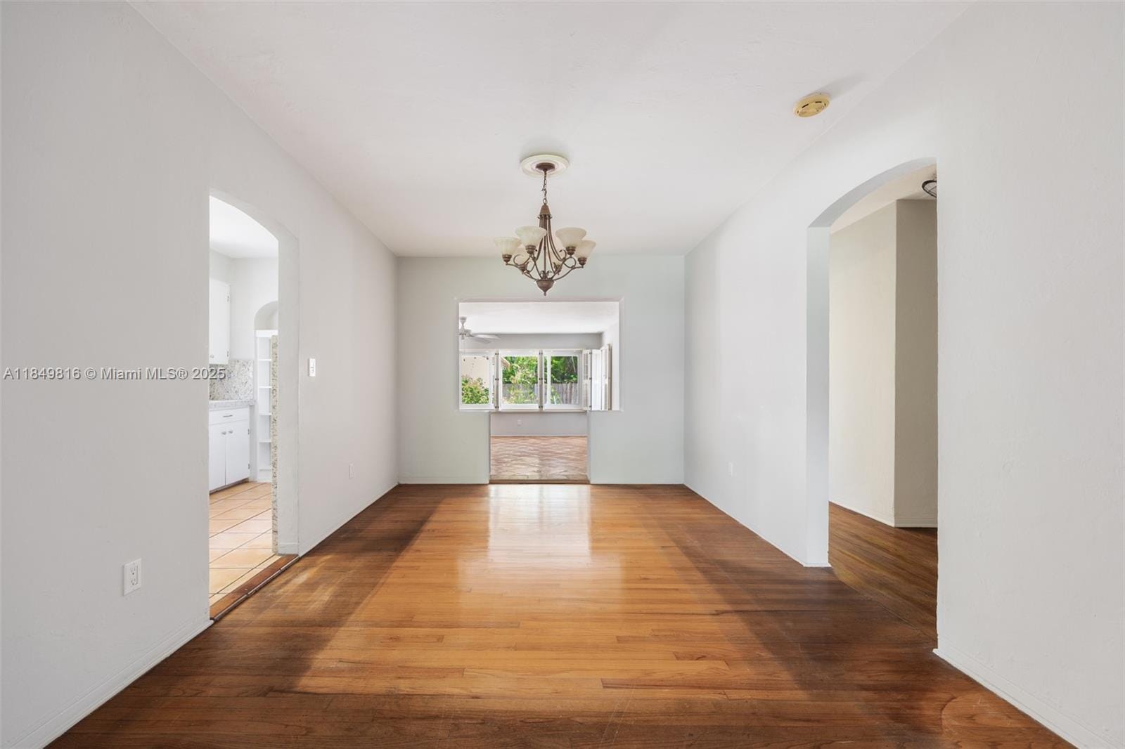 451 SW 25th Road, Miami, FL 33129 photo 7