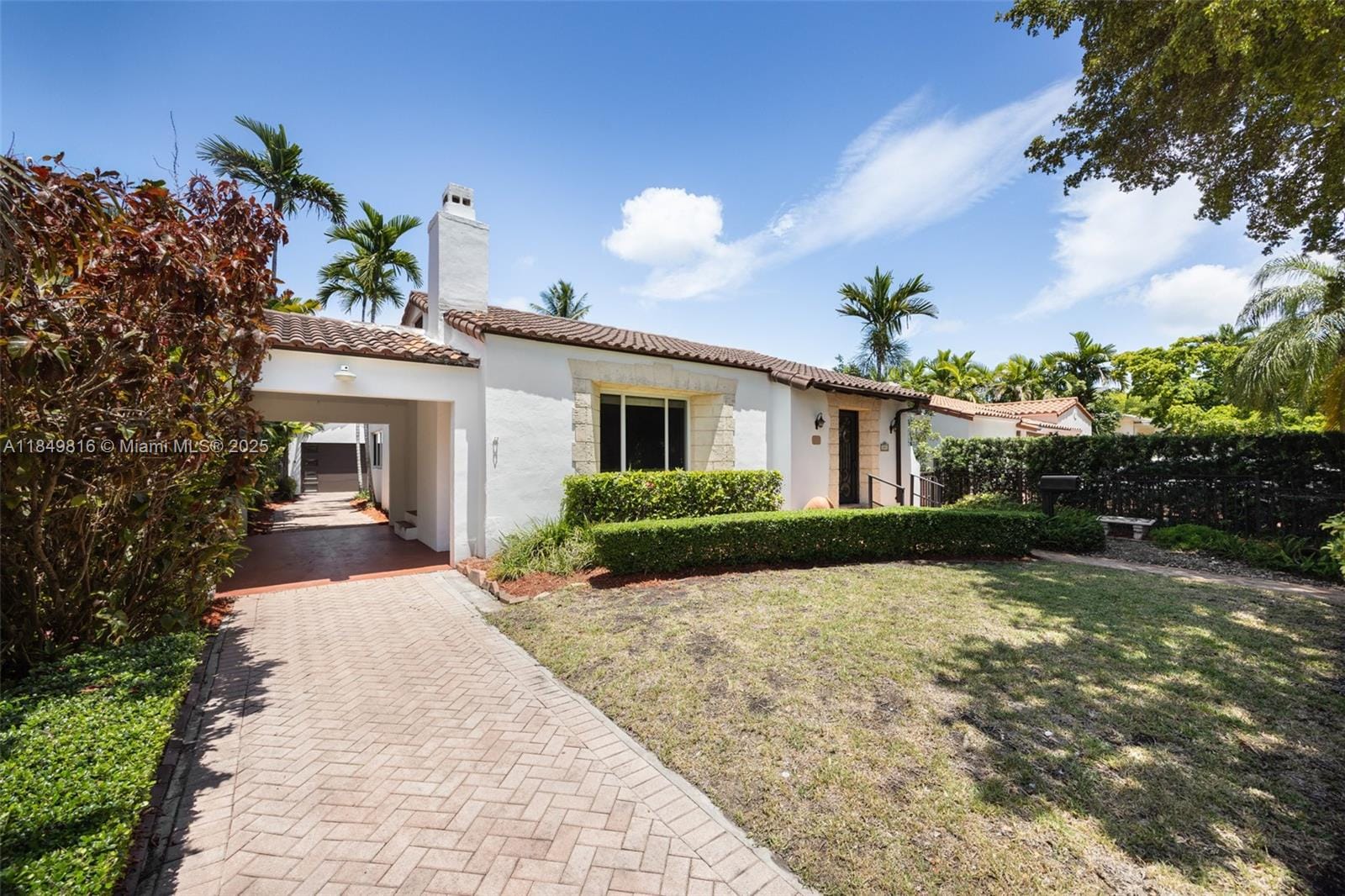 451 SW 25th Road, Miami, FL 33129 photo 10