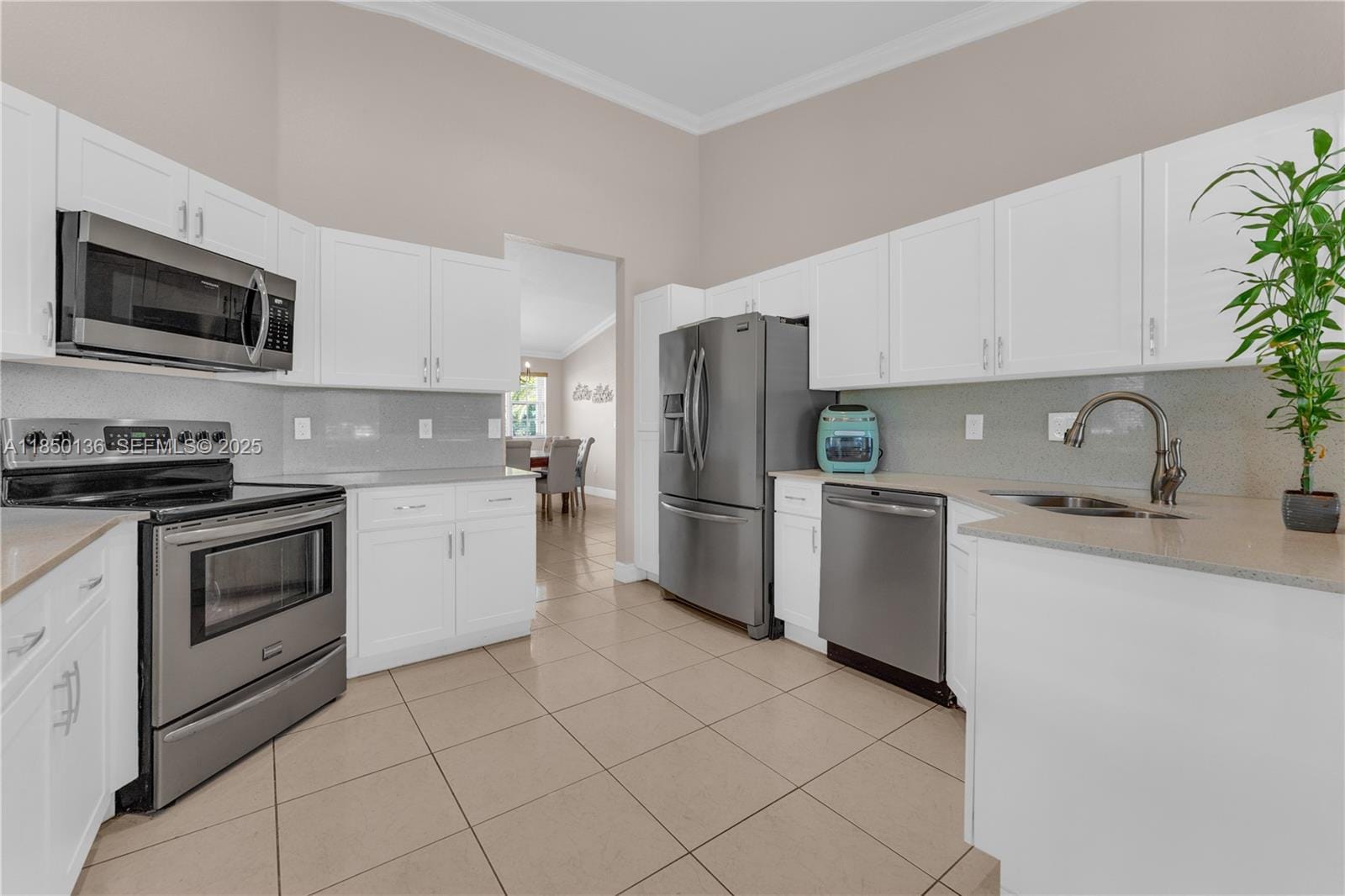 25331 SW 122nd Court, Homestead, FL 33032