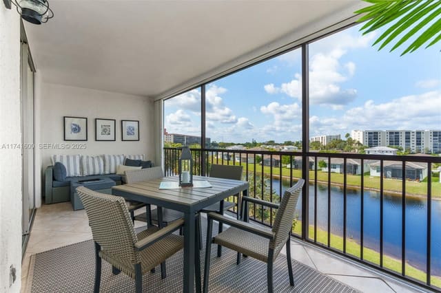 14747 Cumberland Drive 4060, sold in Villages Of Oriole Deauvi, Delray Beach, FL