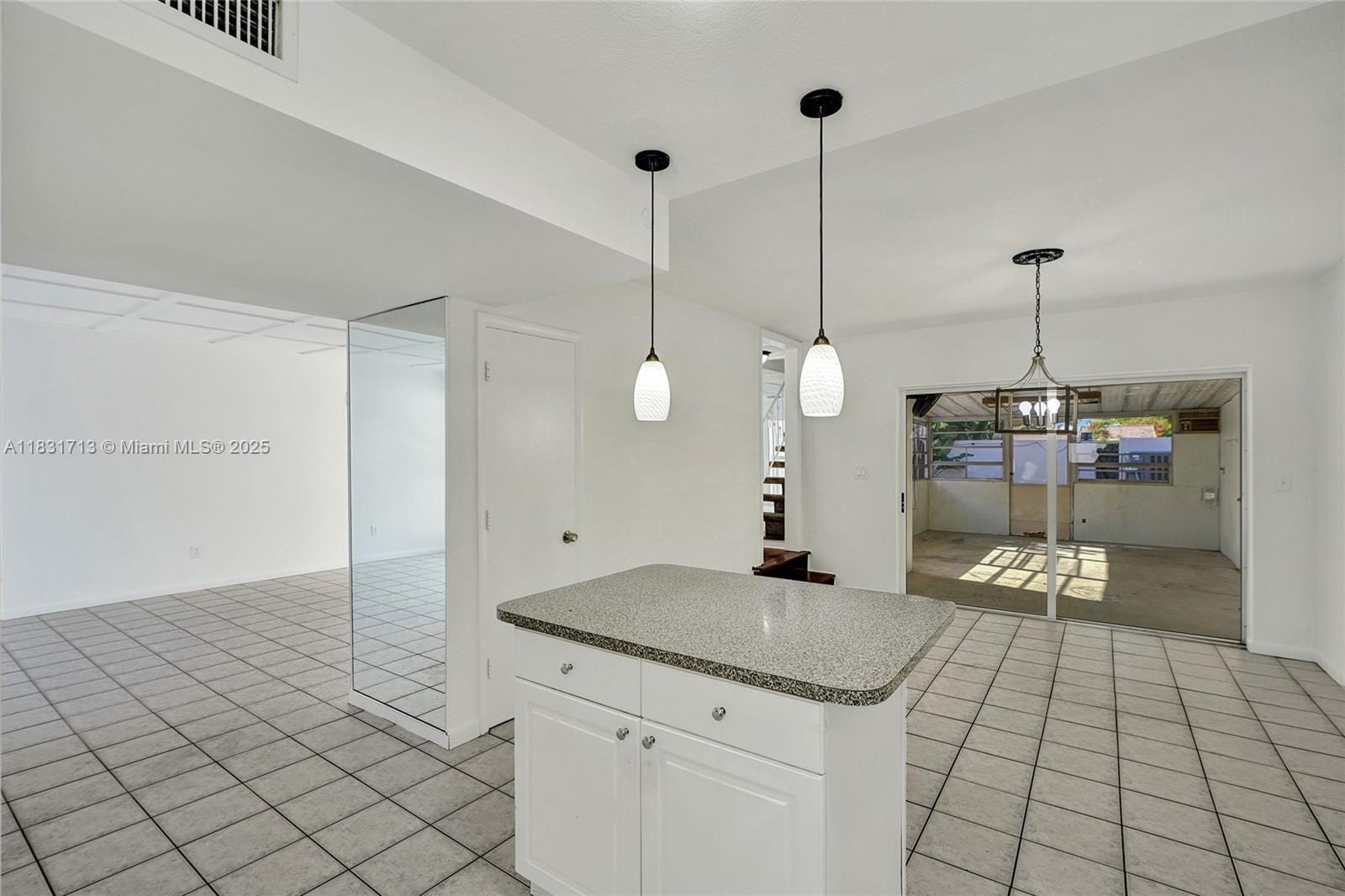 7310 S Miami Lakeway S, Miami Lakes, FL 33014 photo 18