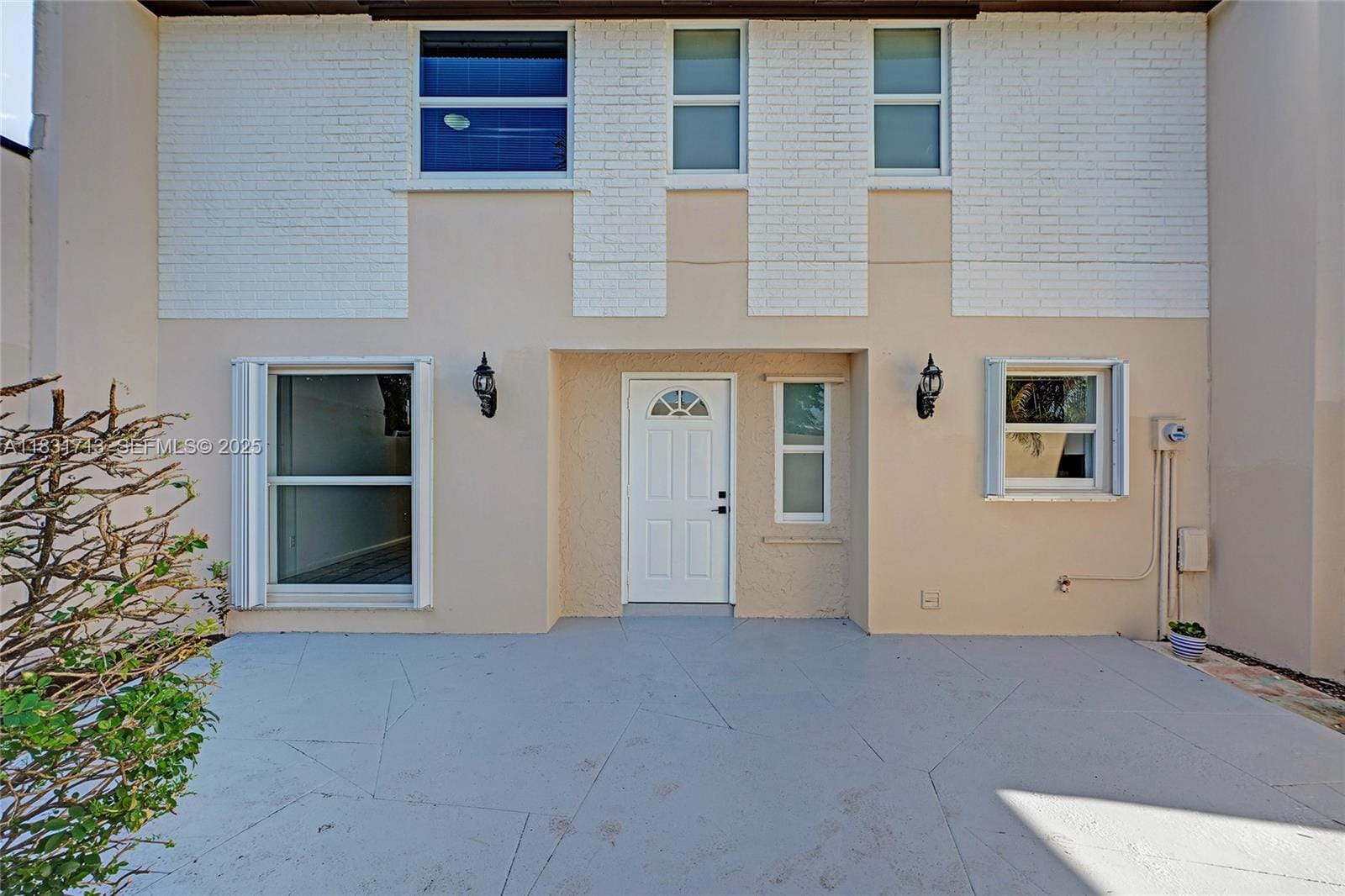 7310 S Miami Lakeway S, Miami Lakes, FL 33014 photo 6