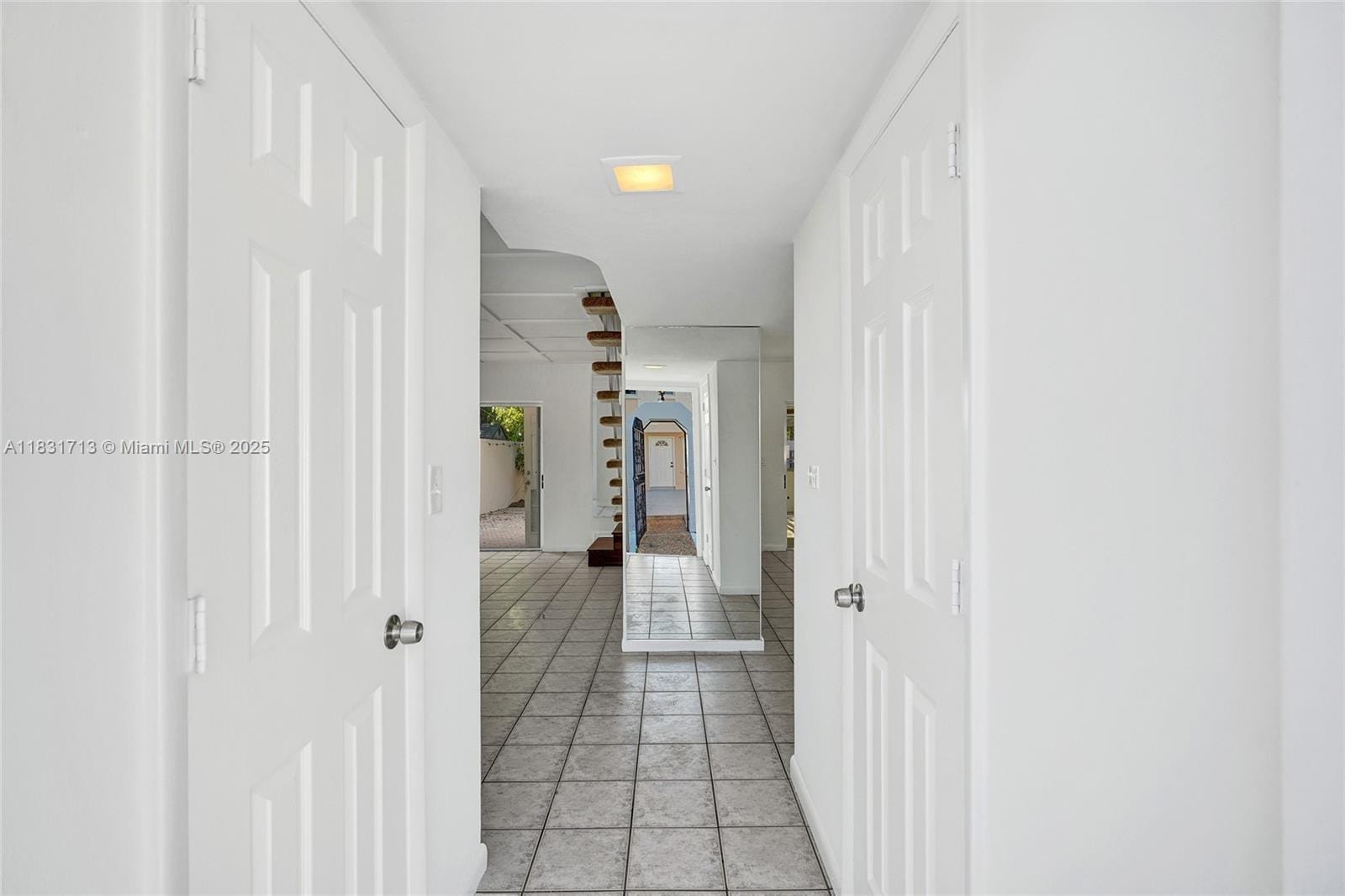 7310 S Miami Lakeway S, Miami Lakes, FL 33014 photo 8