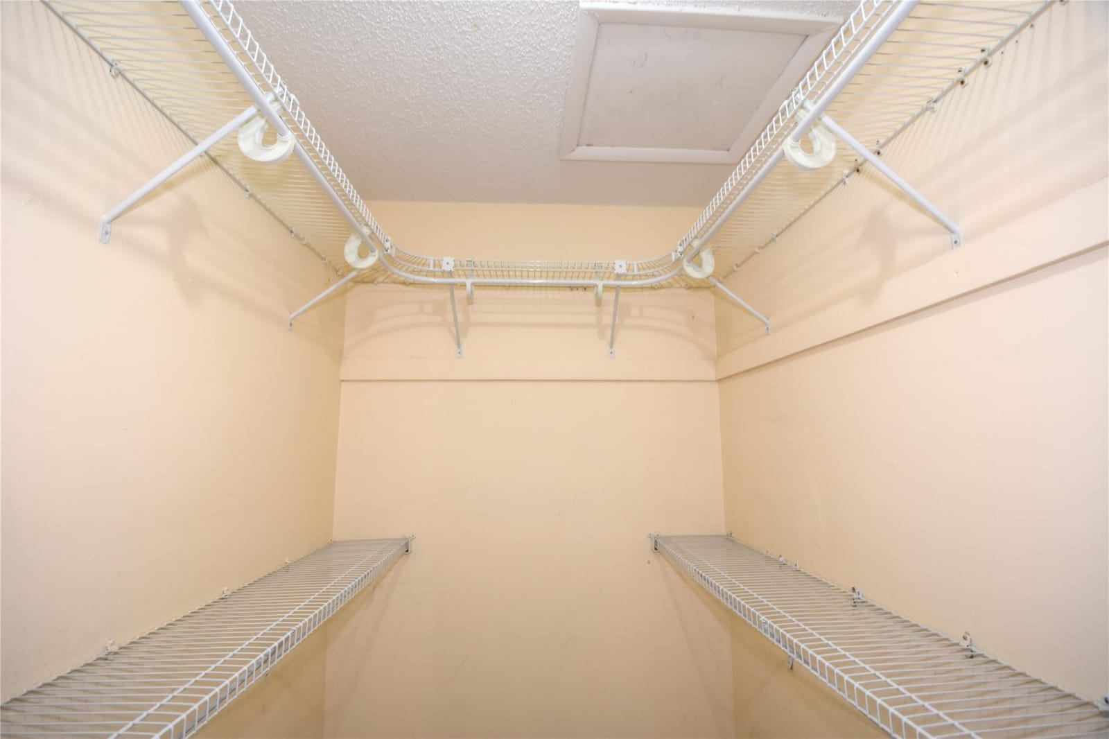 11451 NW 37th Street, Sunrise, FL 33323 photo 17
