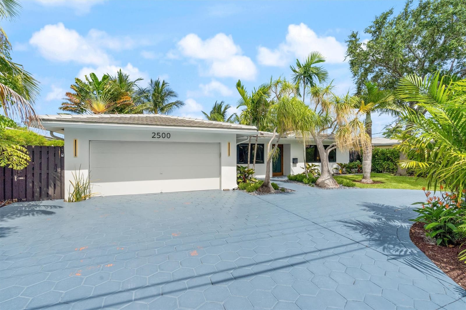 2500 NE 17th Terrace, Wilton Manors, FL 33305 photo 17