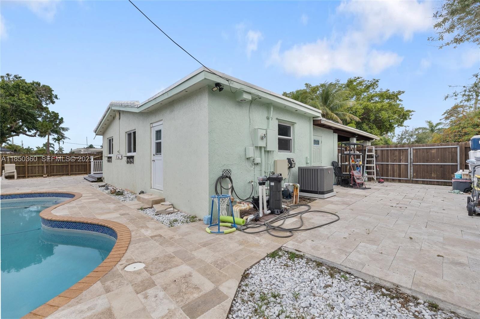 1218 SW 2nd Avenue, Pompano Beach, FL 33060 photo 28