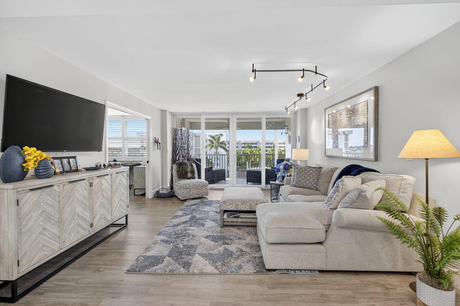 1 Harbourside Drive 3605, Delray Beach, FL 33483 photo 3
