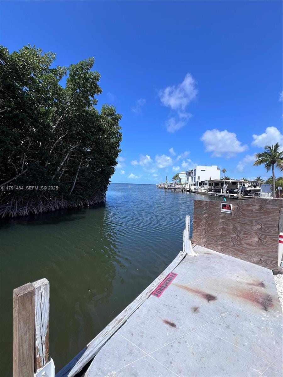 325 Calusa Street, Key Largo, FL 33037 photo 14