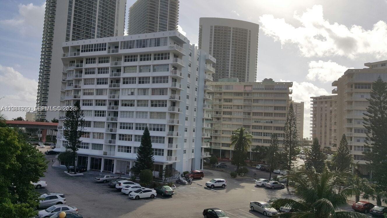 1801 S Ocean Drive, Hallandale Beach, FL 33009 photo 15