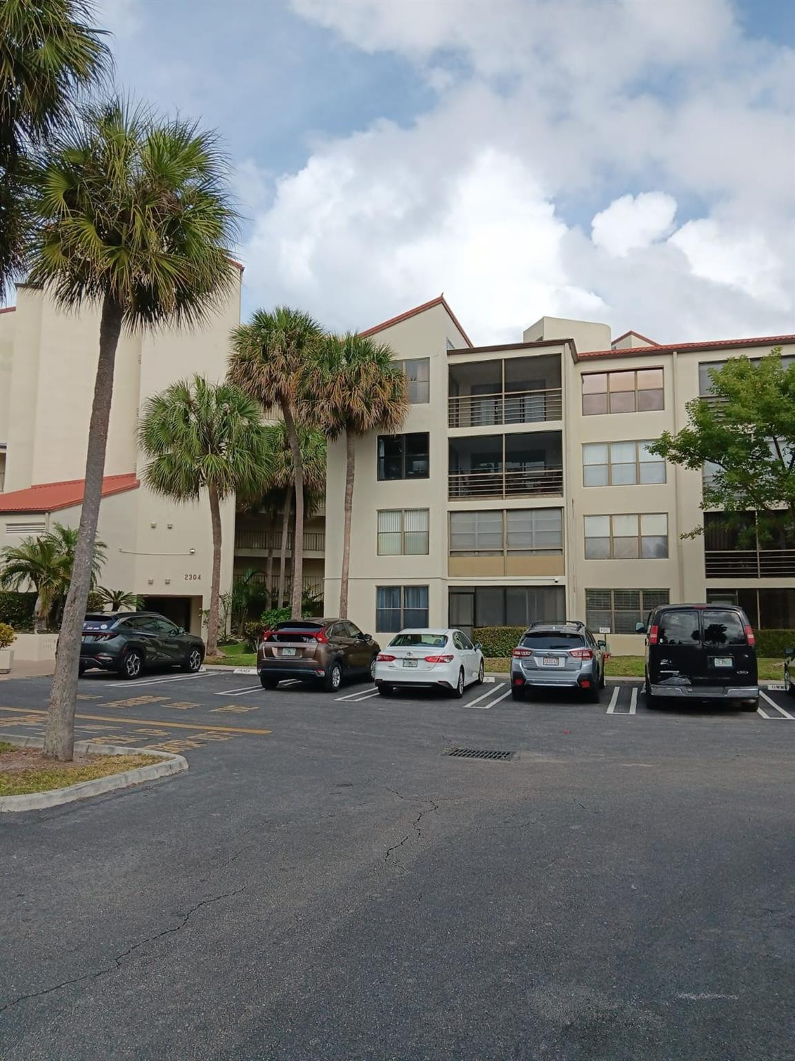 2304 S Cypress Bend Drive 313, Pompano Beach, FL 33069, Pompano Beach