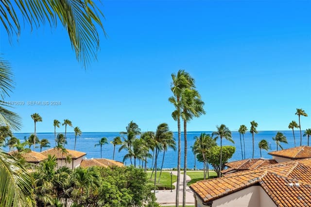 19144 Fisher Island Drive 19144, Miami Beach, FL 33109