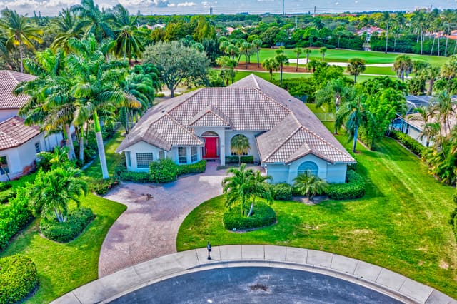 2725 Seneca Circle, sold in Bear Lakes Estates North, West Palm Beach, FL