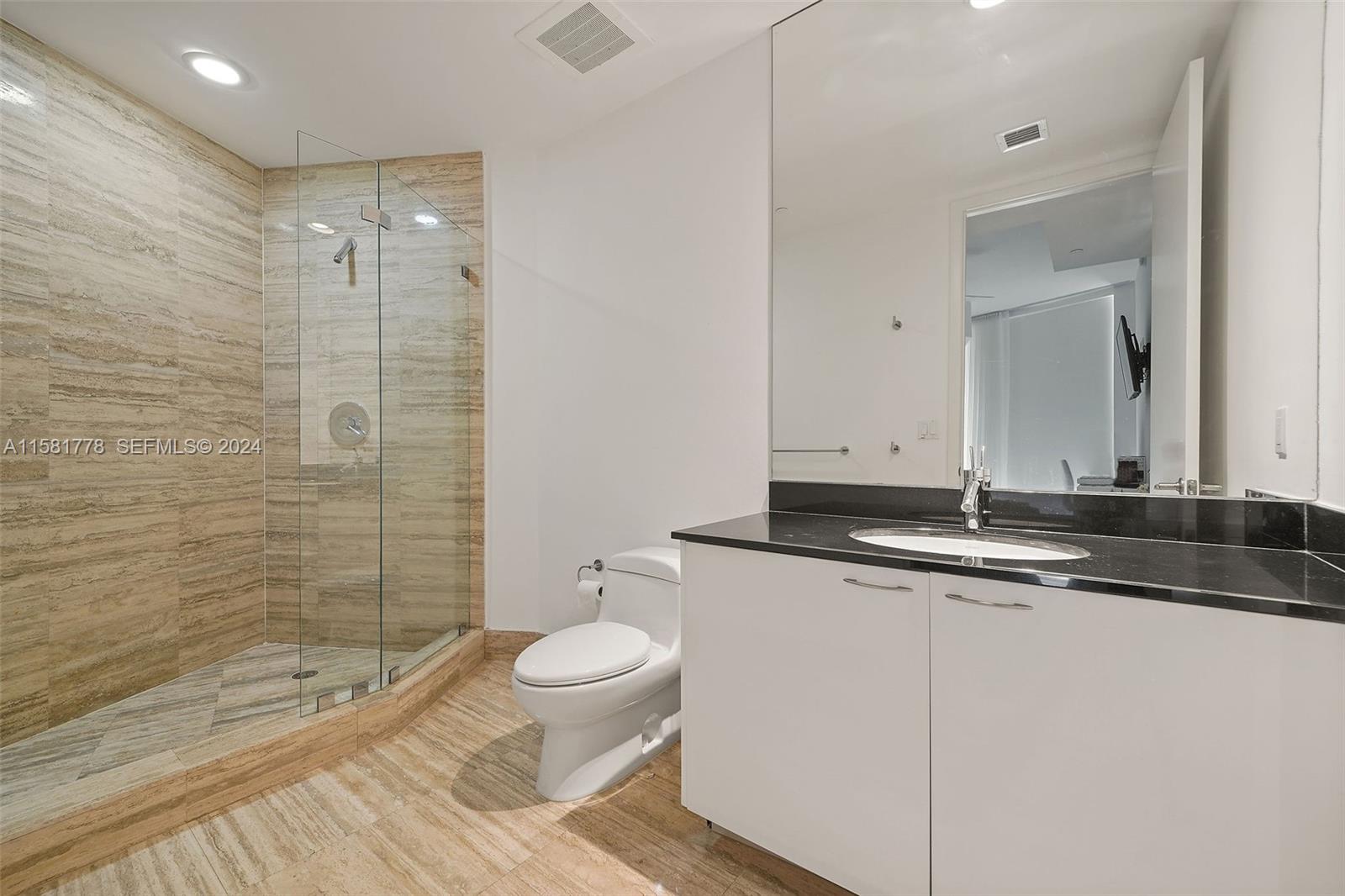 16001 Collins Avenue 507, Sunny Isles Beach, FL 33160 photo 24