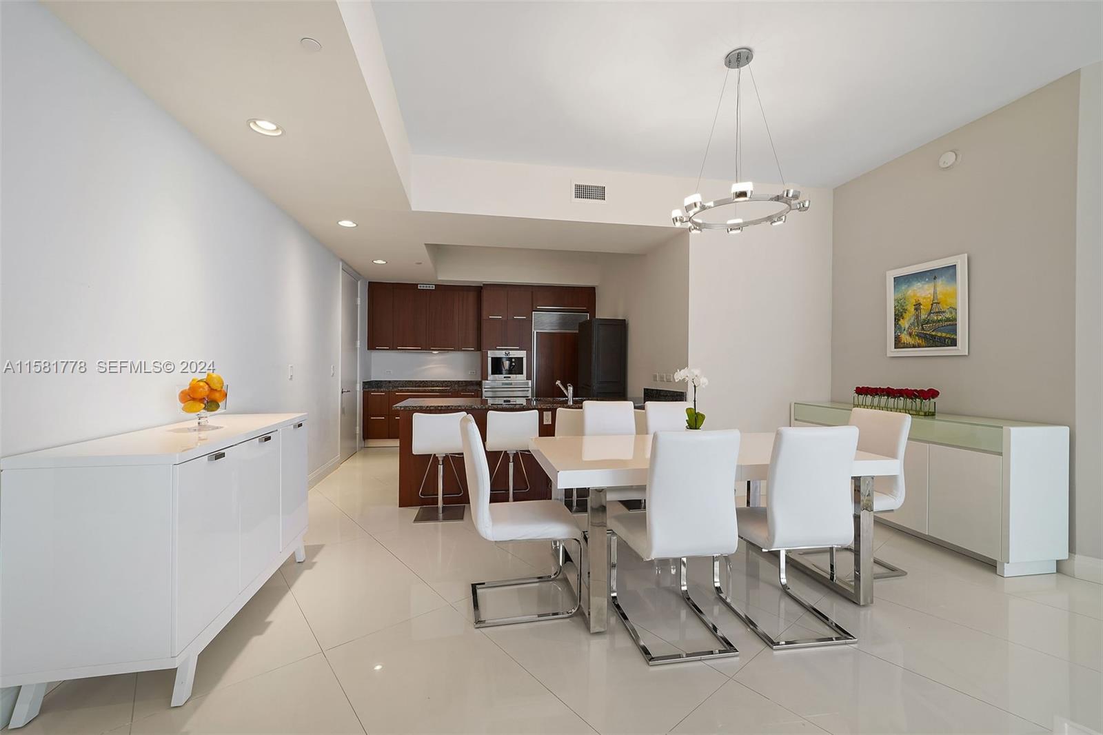16001 Collins Avenue 507 — photo 4