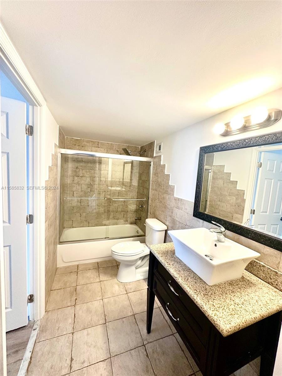 1301 NE Miami Gardens Drive 521 W — photo 2
