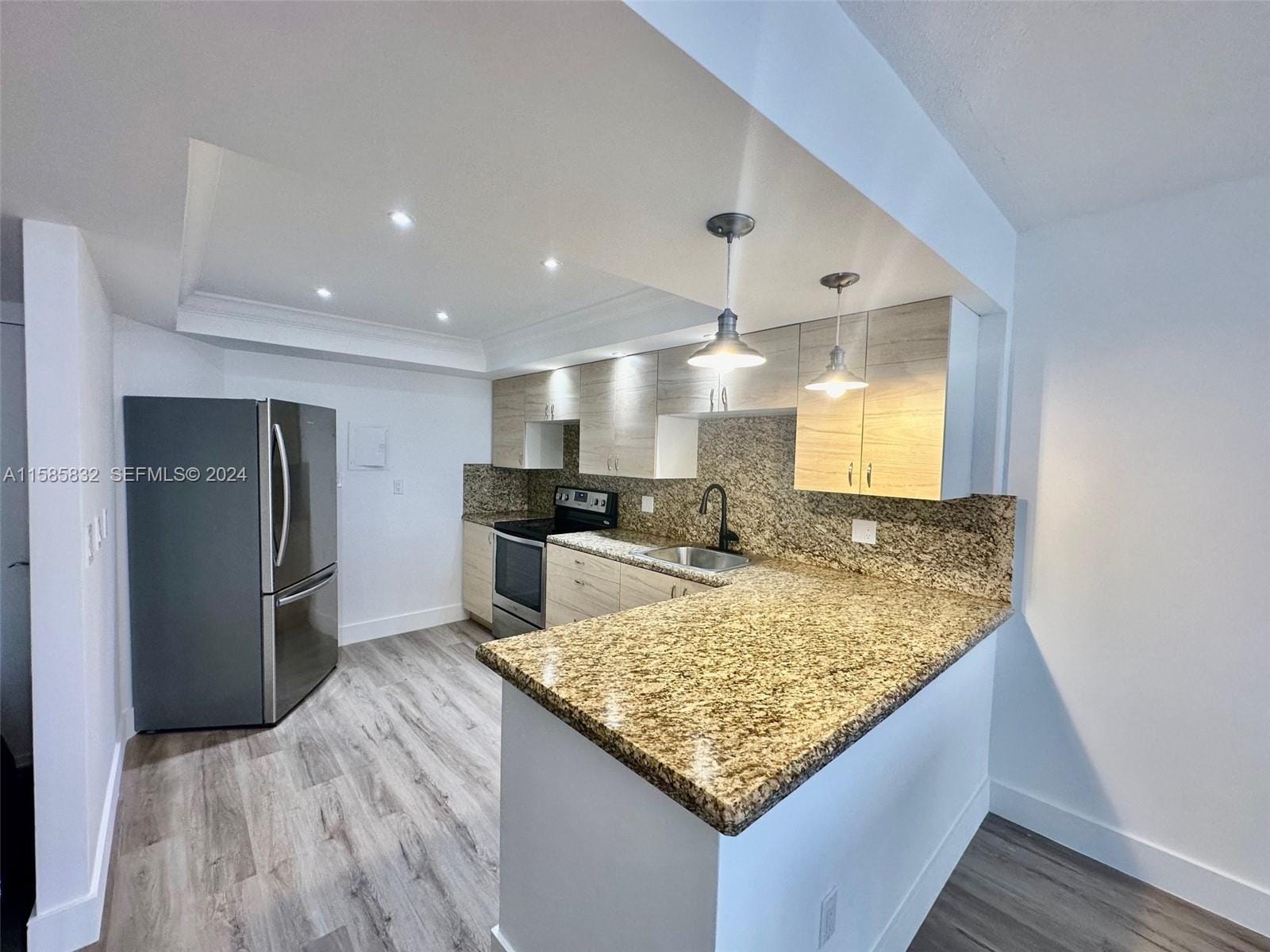 1301 NE Miami Gardens Drive 521 W — photo 11
