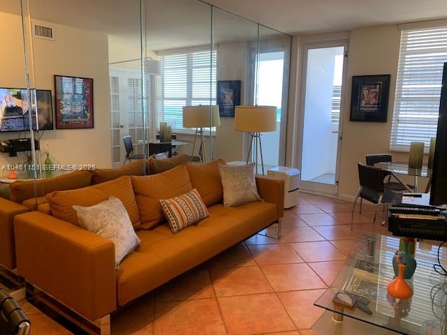 100 Lincoln Road 1129, Miami Beach, FL 33139, Miami Beach