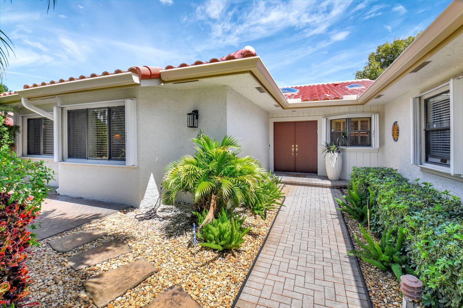18 Bristol Lane, Boynton Beach, FL 33436 photo 3