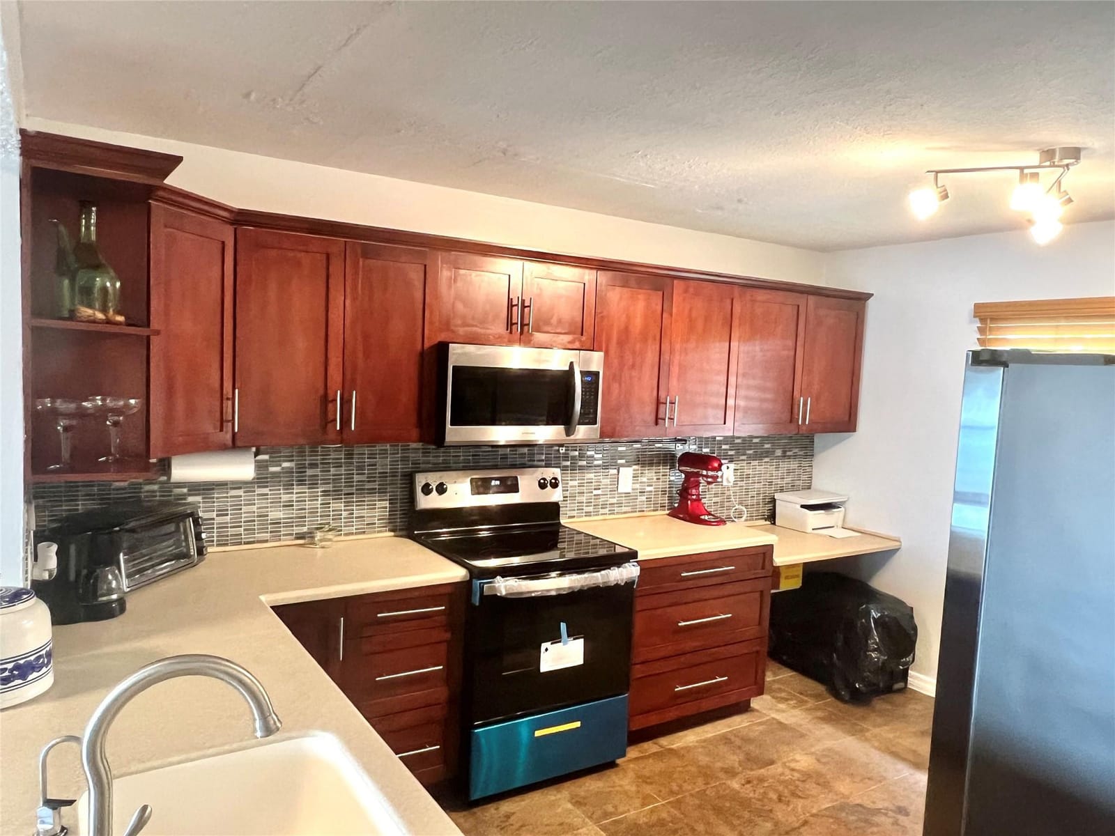 1501 SW 134 Way 204D, Pembroke Pines, FL 33027