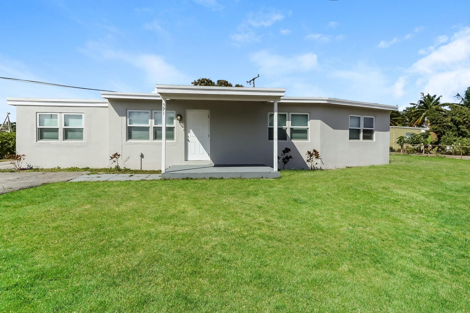 591 Seagrape Road, Lake Worth, FL 33462