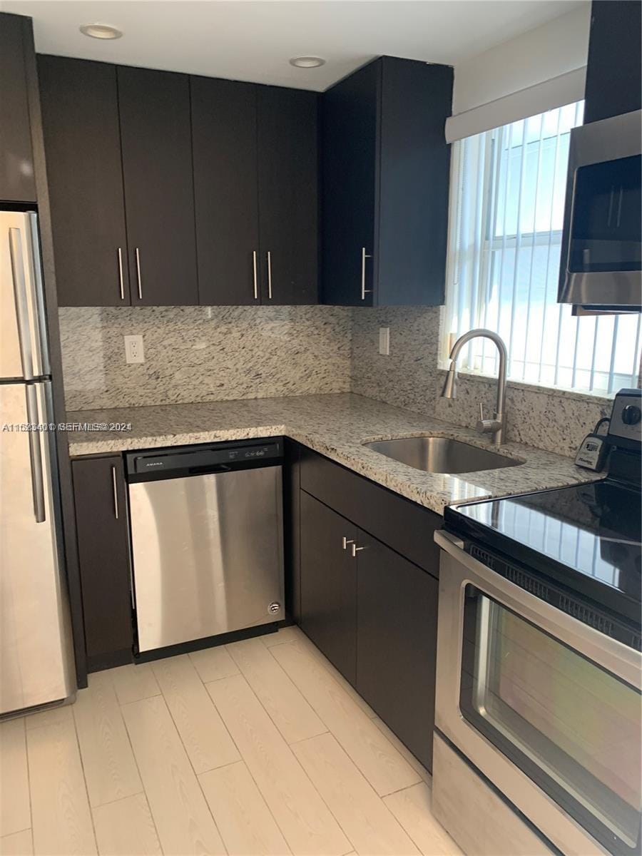 947 Lenox Avenue 204, Miami Beach, FL 33139 photo 16