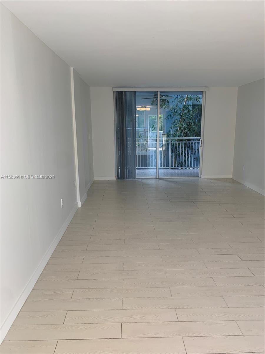 947 Lenox Avenue 204, Miami Beach, FL 33139 photo 19