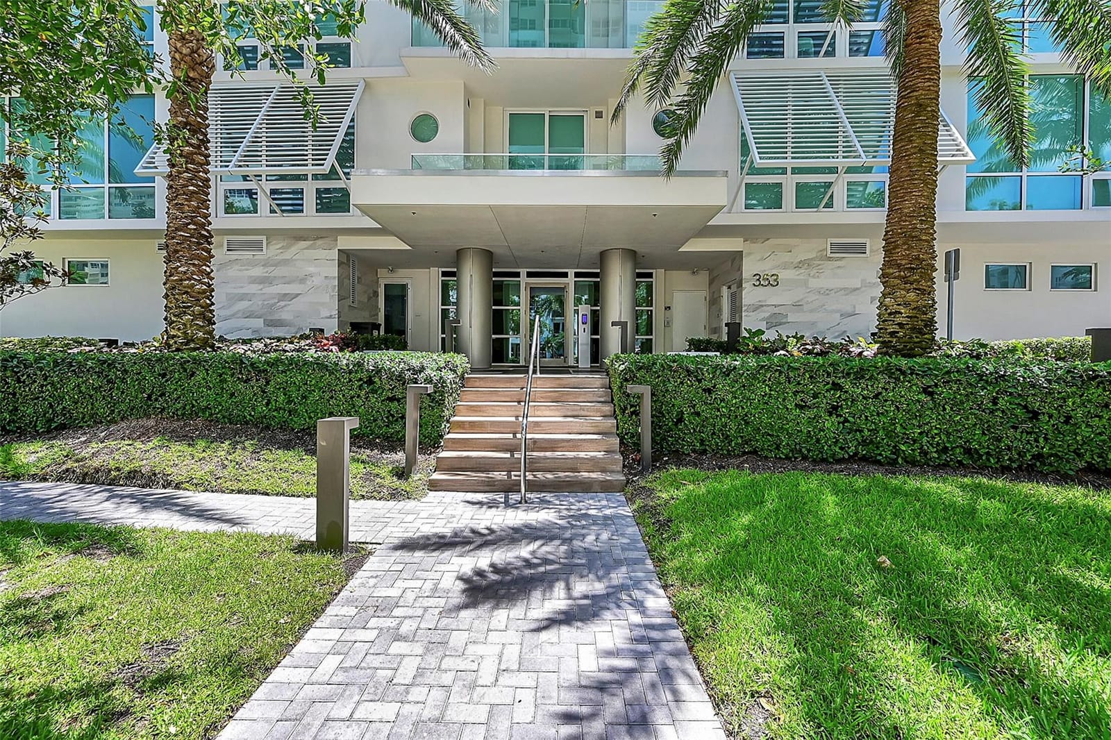 353 Sunset Drive 402, Fort Lauderdale, FL 33301