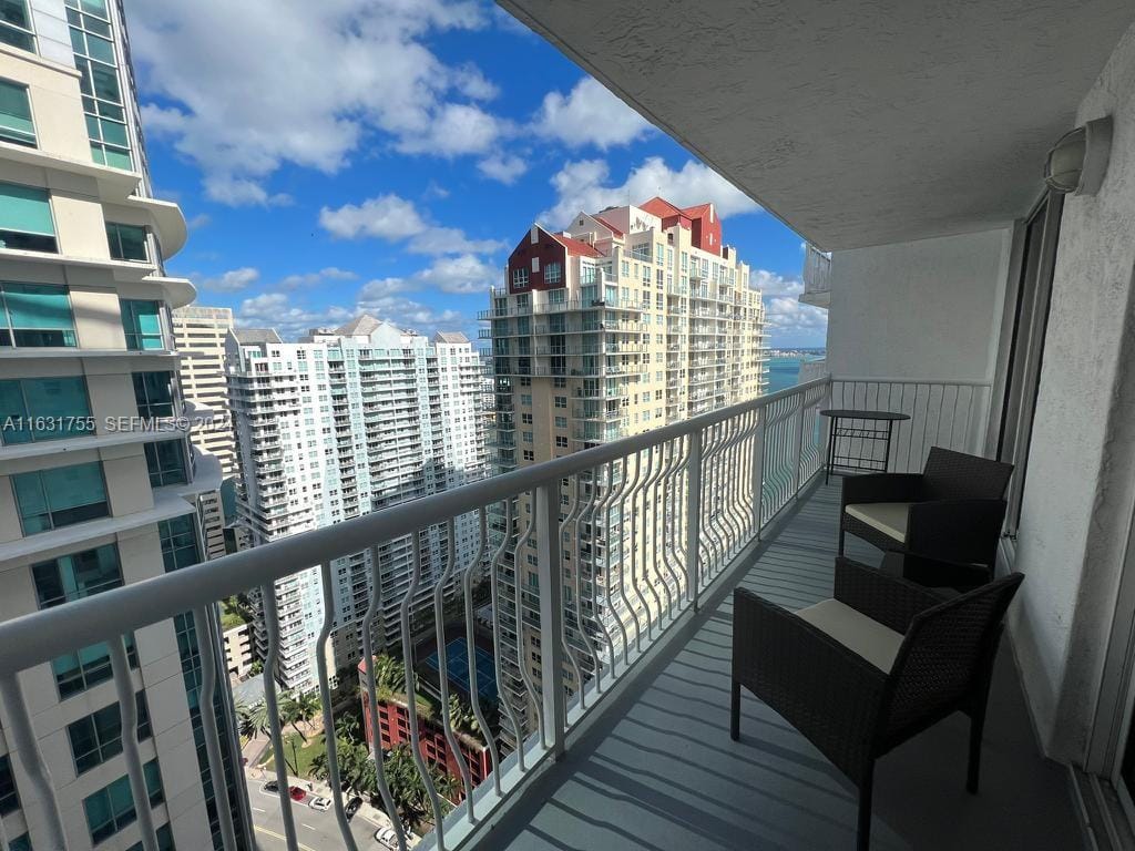 1200 Brickell Bay Drive 3404, Miami, FL 33131