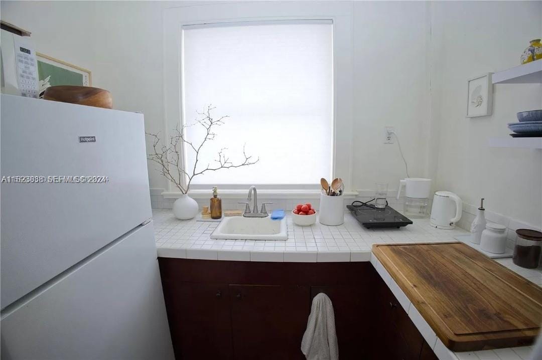 642 Michigan Avenue 8, Miami Beach, FL 33139 photo 4