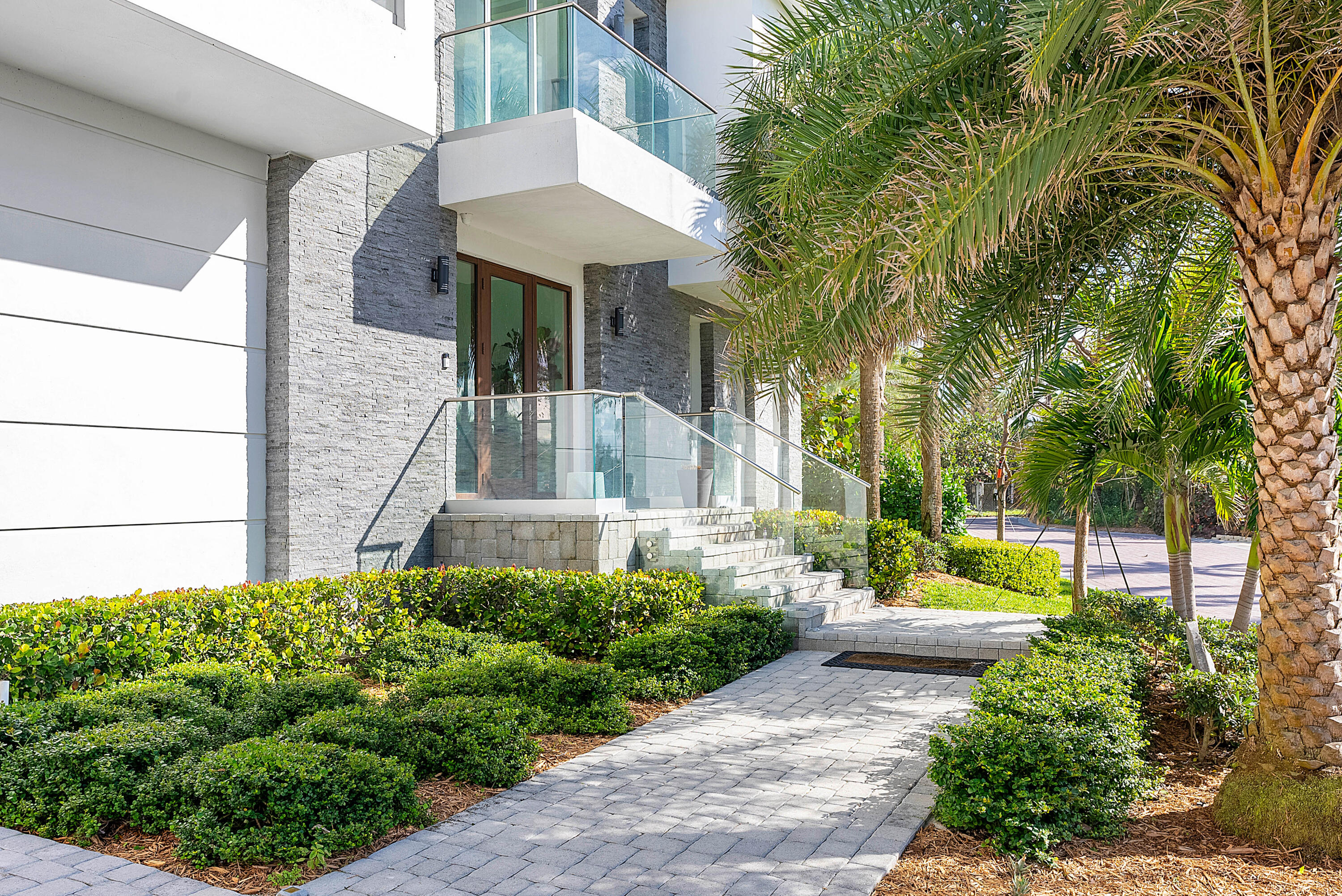 4422 N Highway A1a — photo 6