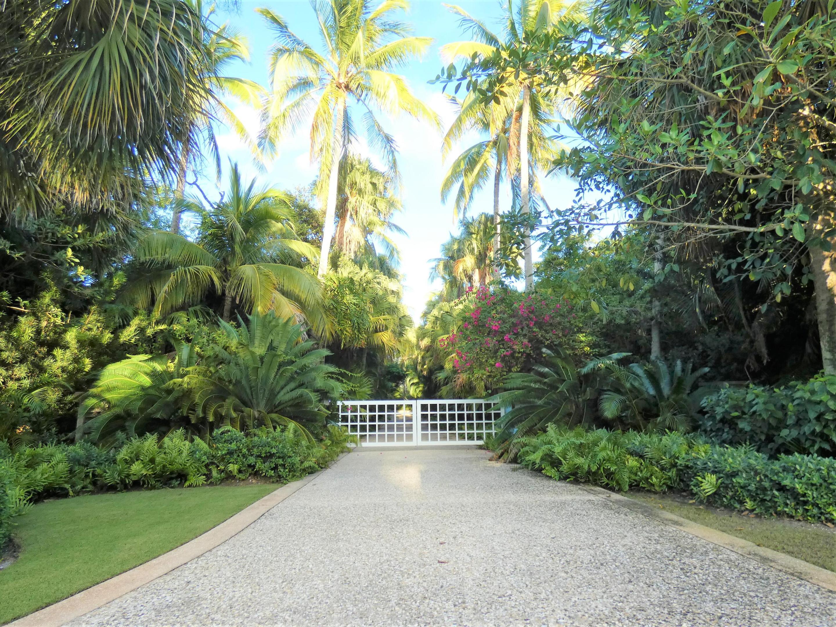 521 S Beach Road, Jupiter Island, FL 33455, Jupiter Island